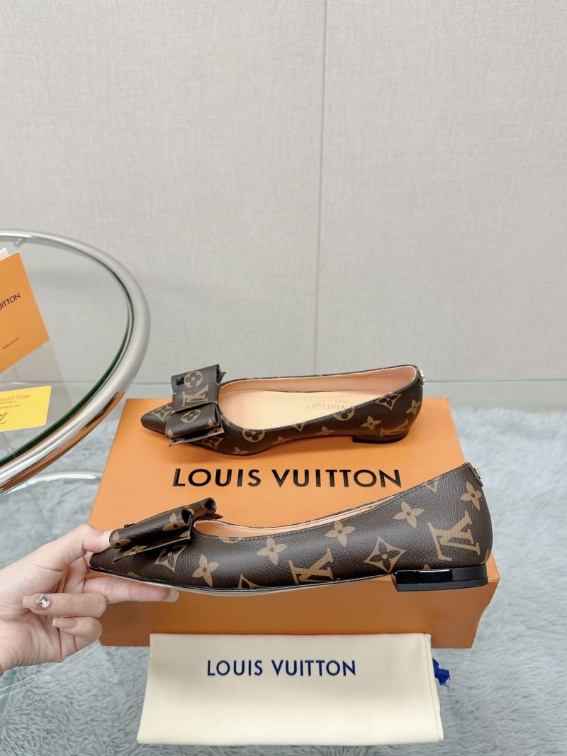 Louis Vuitton Flat Shoes